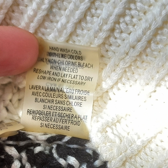 Calvin Klein Women's Black/Cream Cowl Neck Sweater Size M US - Picture 11 of 13